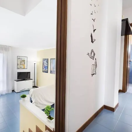 Charming 3-bedroom In With Free Parking Apartman *